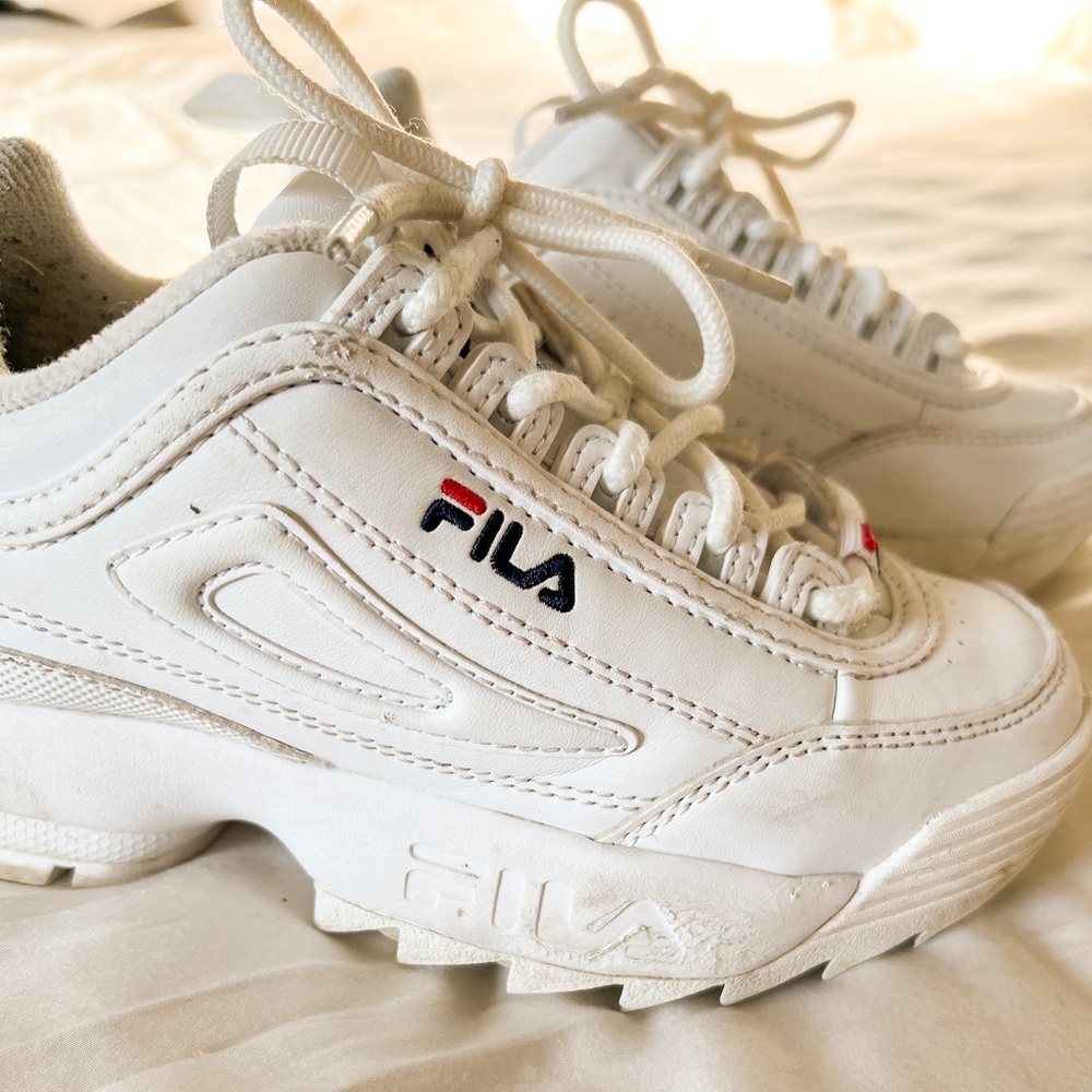 FILA Disruptor Sneaker, White, Toddler size 13